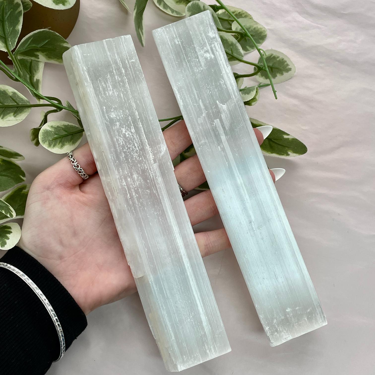 Selenite Rough 1pc - 17cm-20cm Selenite Rough 1pc - 17cm-20cm